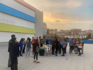 Cau amb famílies